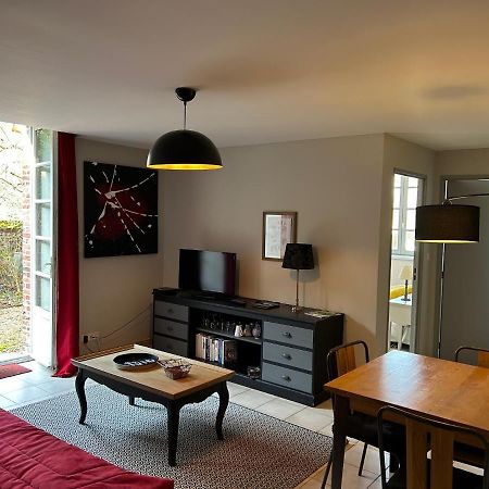 Les Apparts Du Phare Honfleur Exterior foto